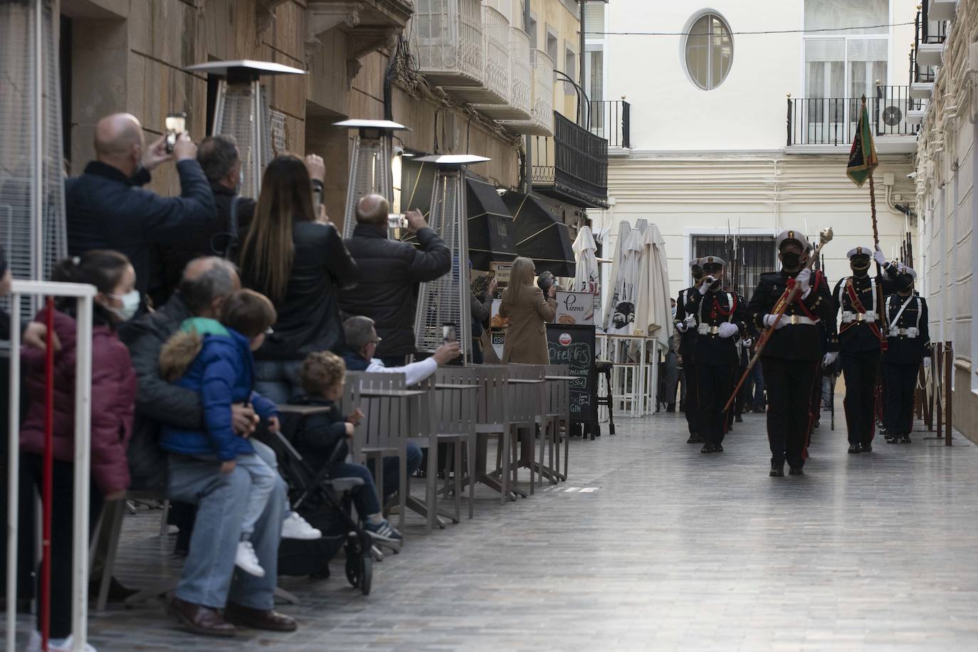 Fotos: Infantería de Marina anticipa la Semana Santa en Cartagena con su piquete