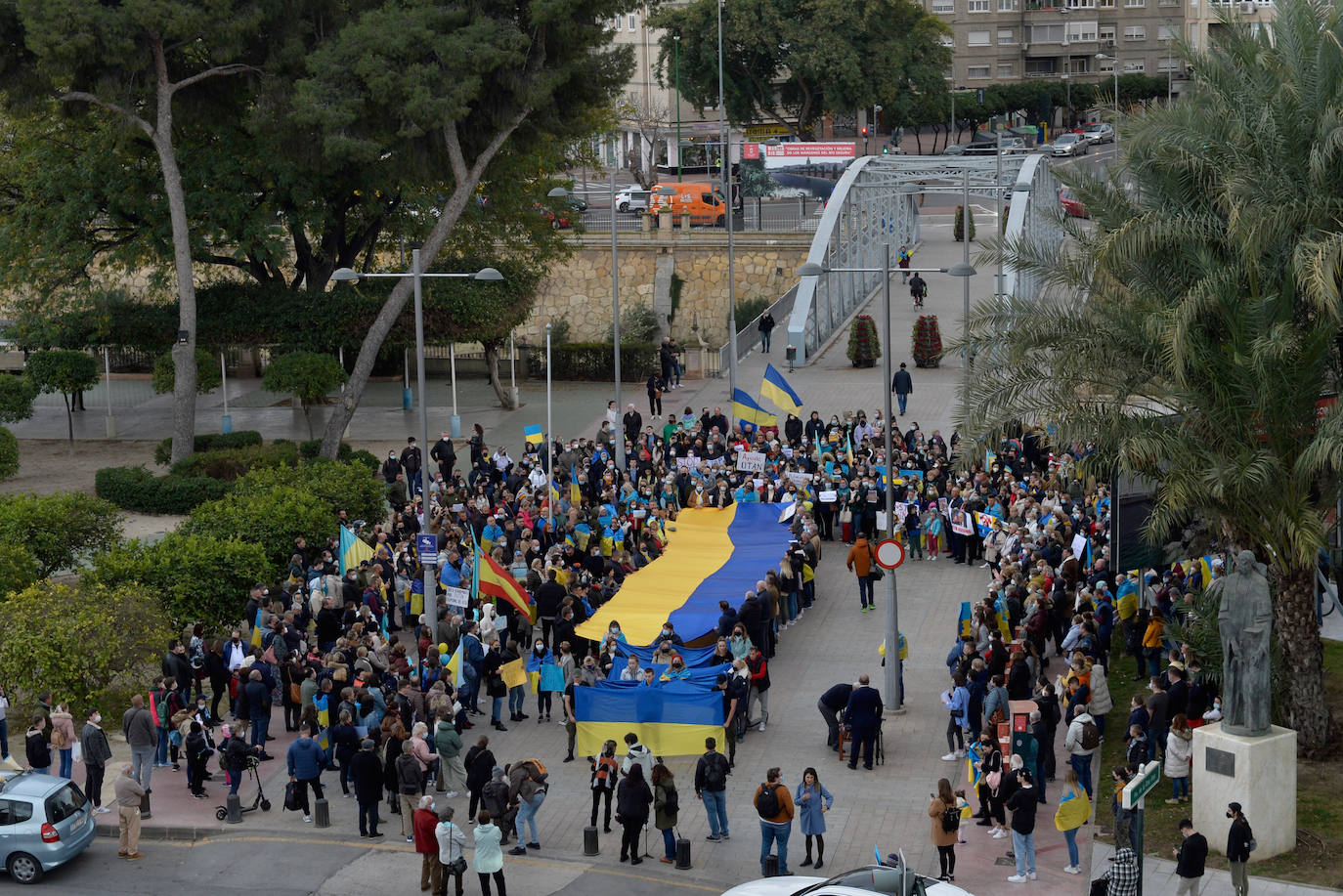 Fotos: Manifestación de ucranianos en Murcia contra la invasión rusa