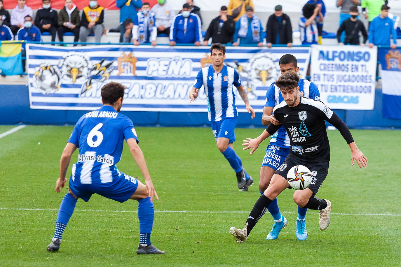 Fotos: El Águilas despierta contra el Mar Menor