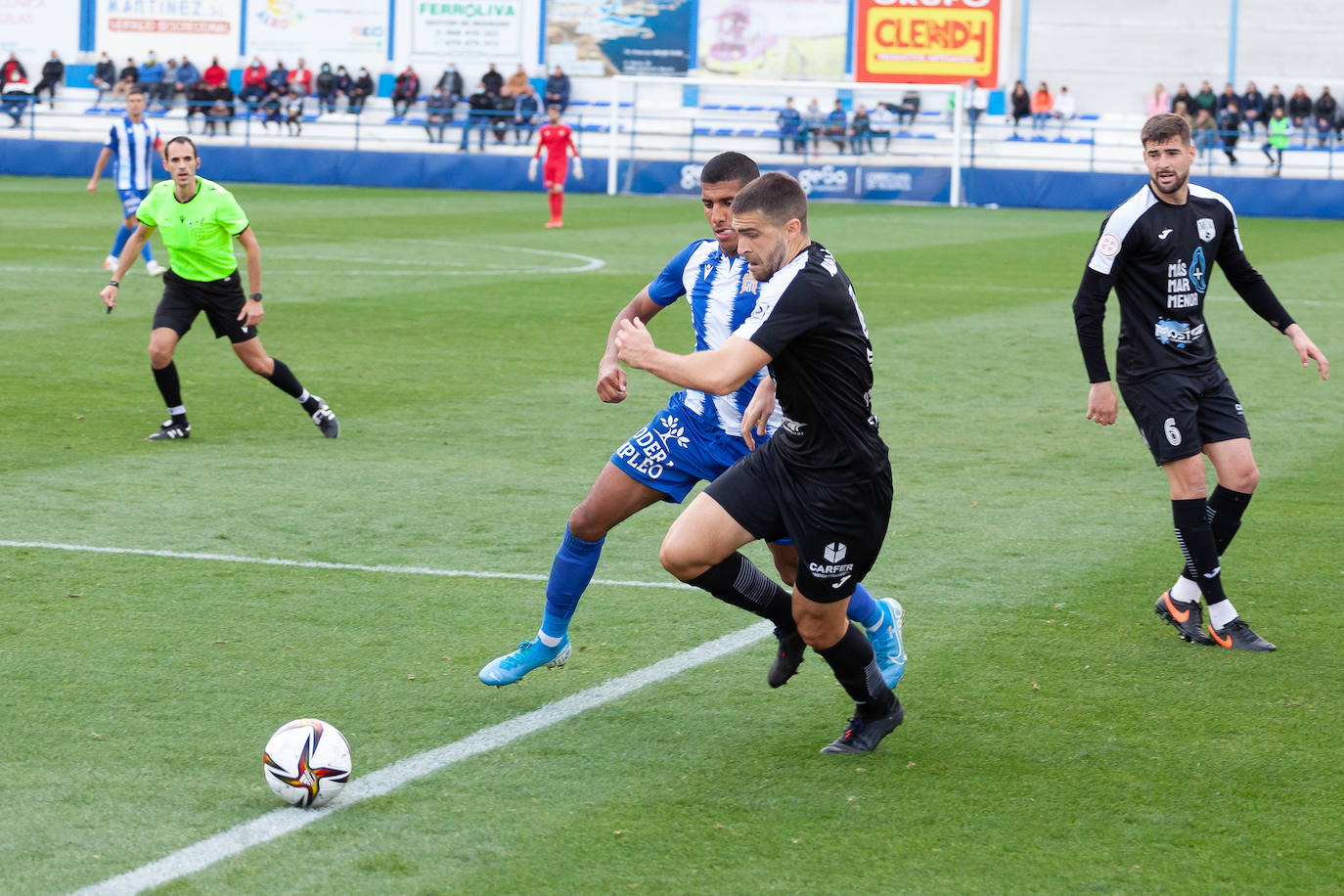 Fotos: El Águilas despierta contra el Mar Menor