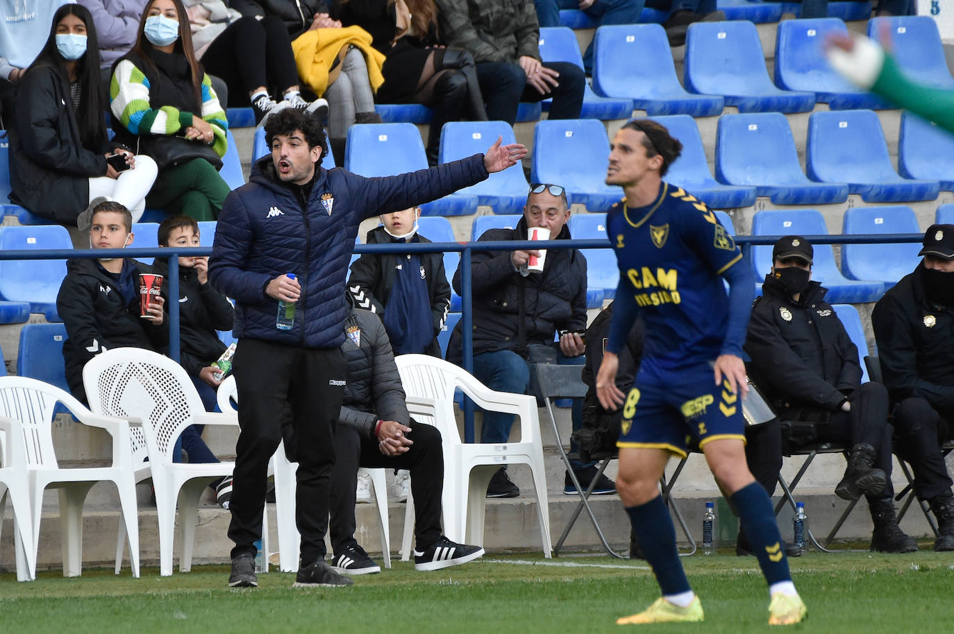 Fotos: La derrota del UCAM contra el San Fernando, en imágenes