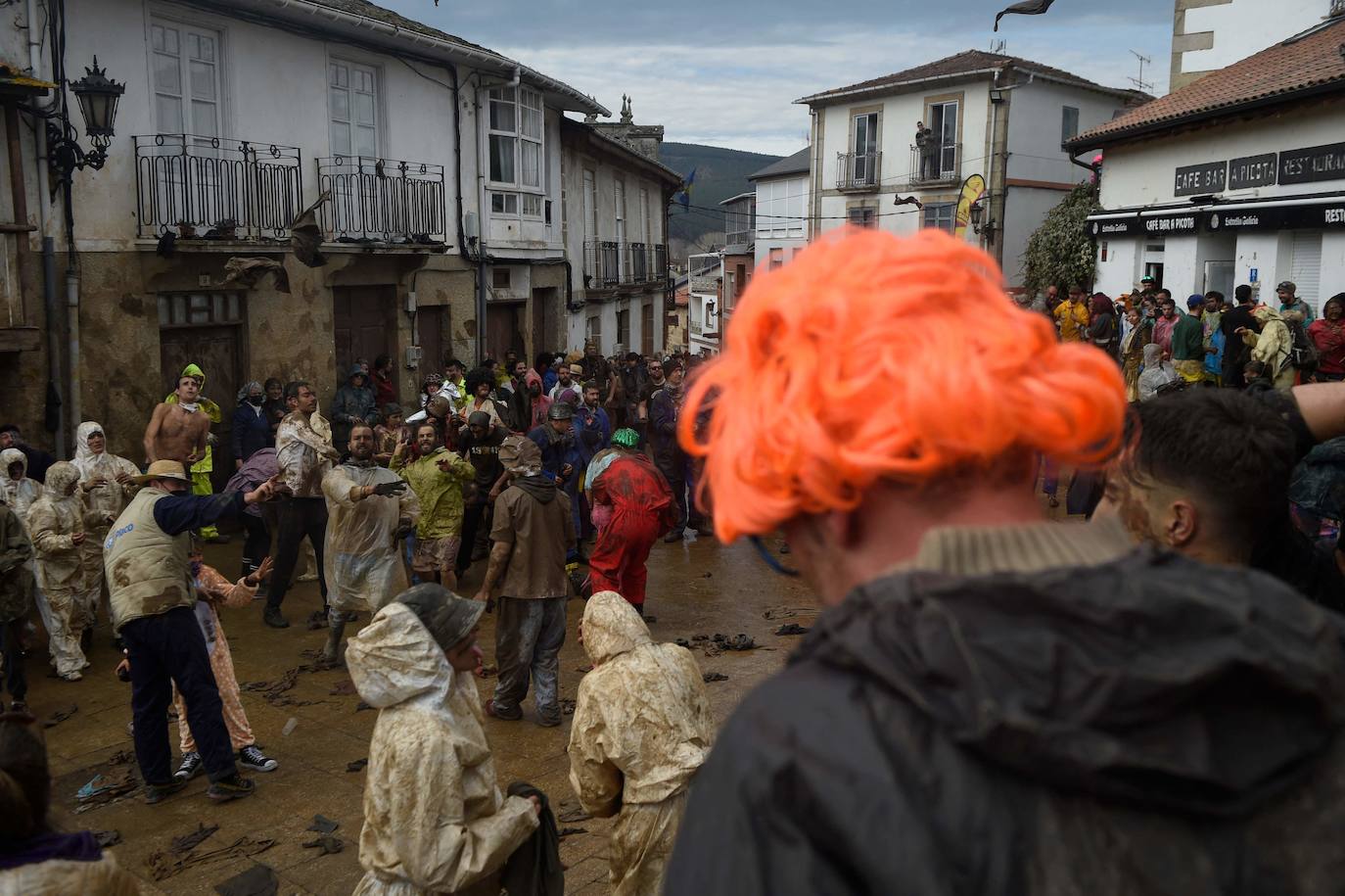Fotos: Laza recupera las hormigas rabiosas