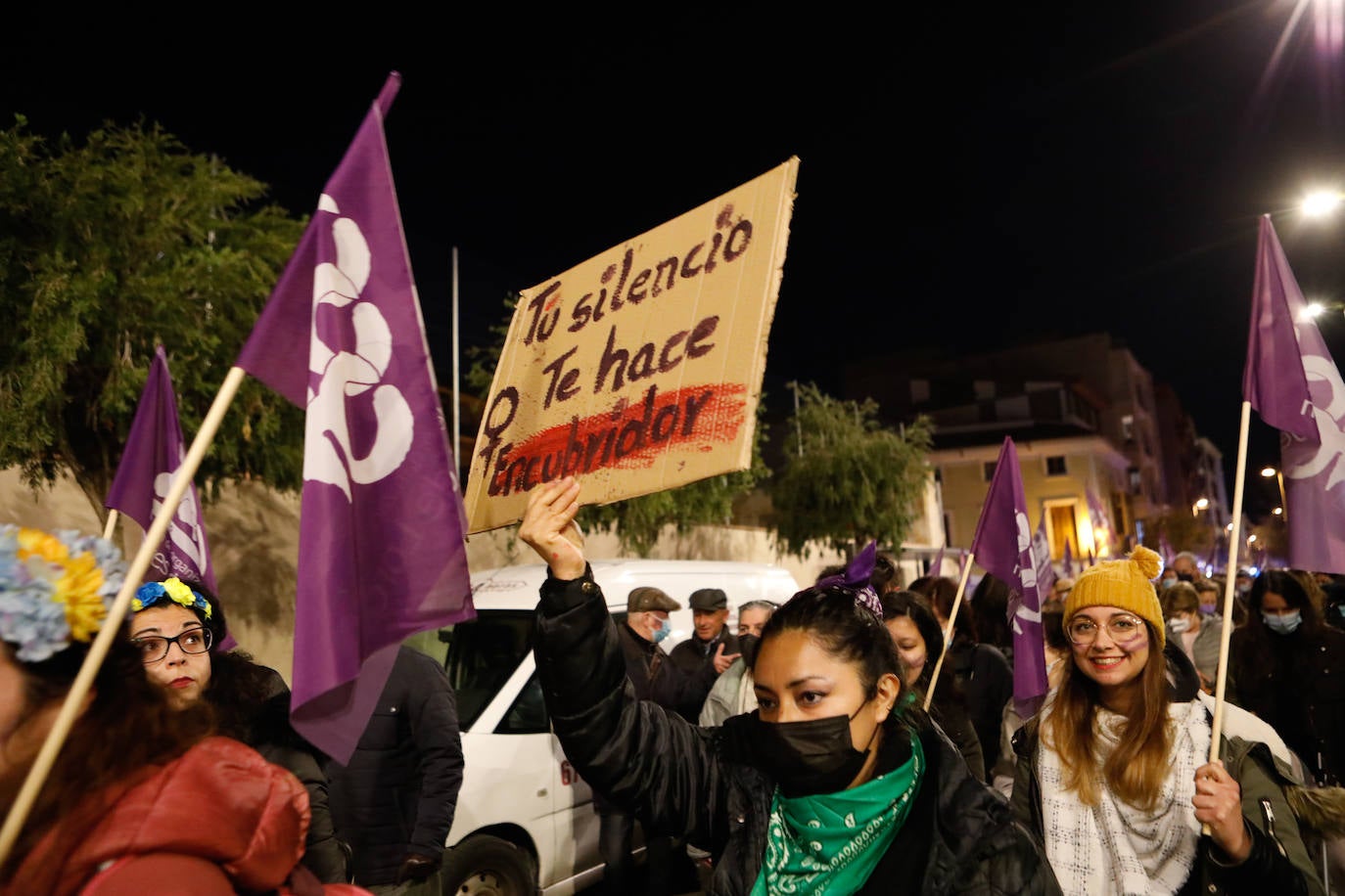 Fotos: La marcha del 8M en Lorca, en imágenes