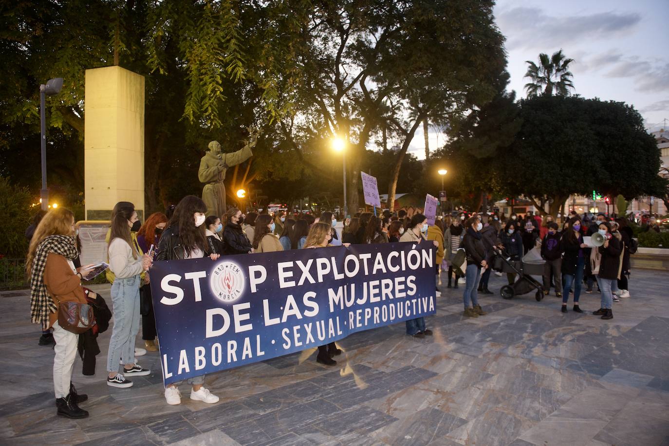 Fotos: Concentración en El Malecón por el Día de la Mujer