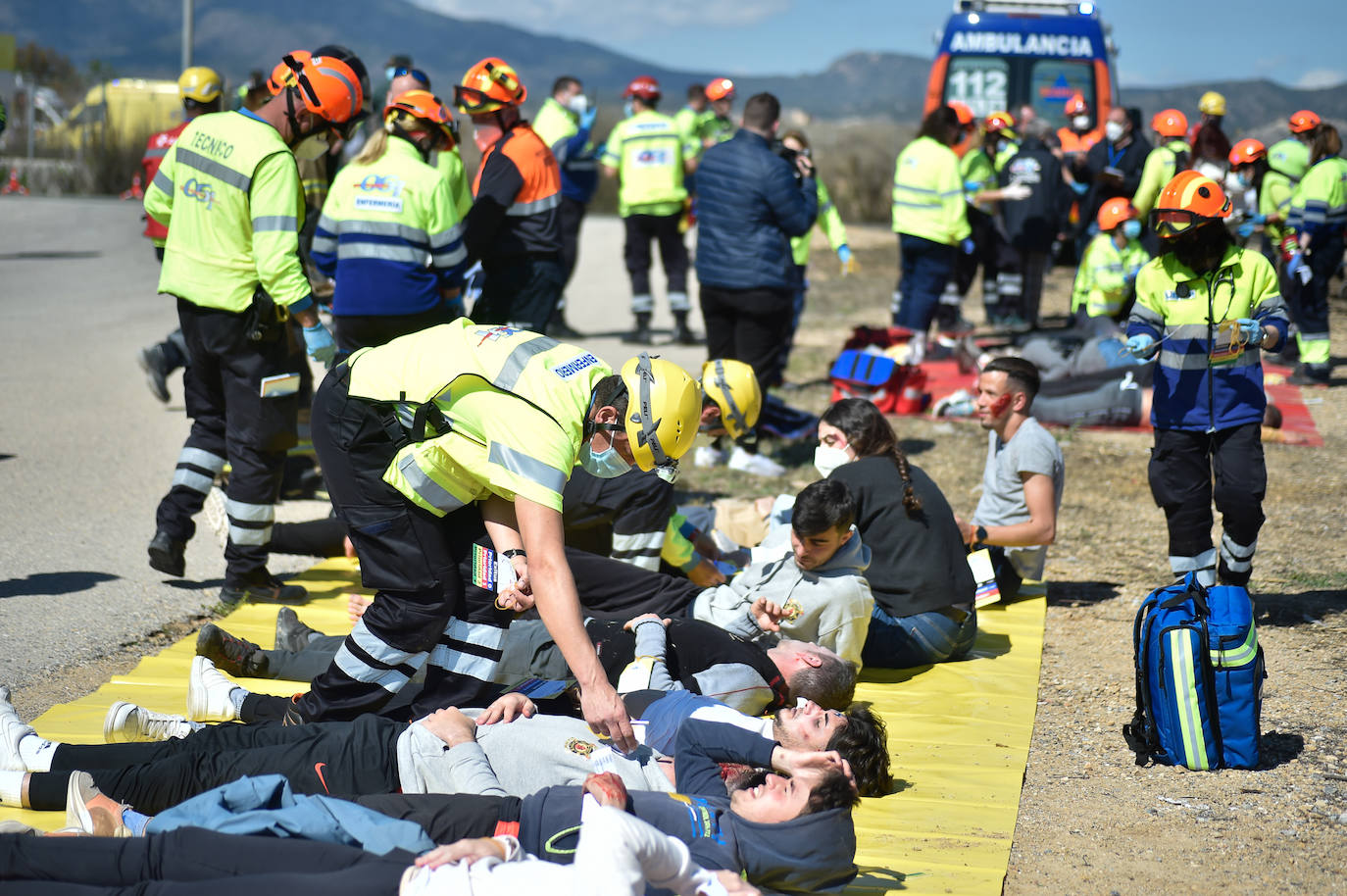 Fotos: Simulacro de accidente aéreo en Corvera para coordinar los servicios implicados en la emergencia