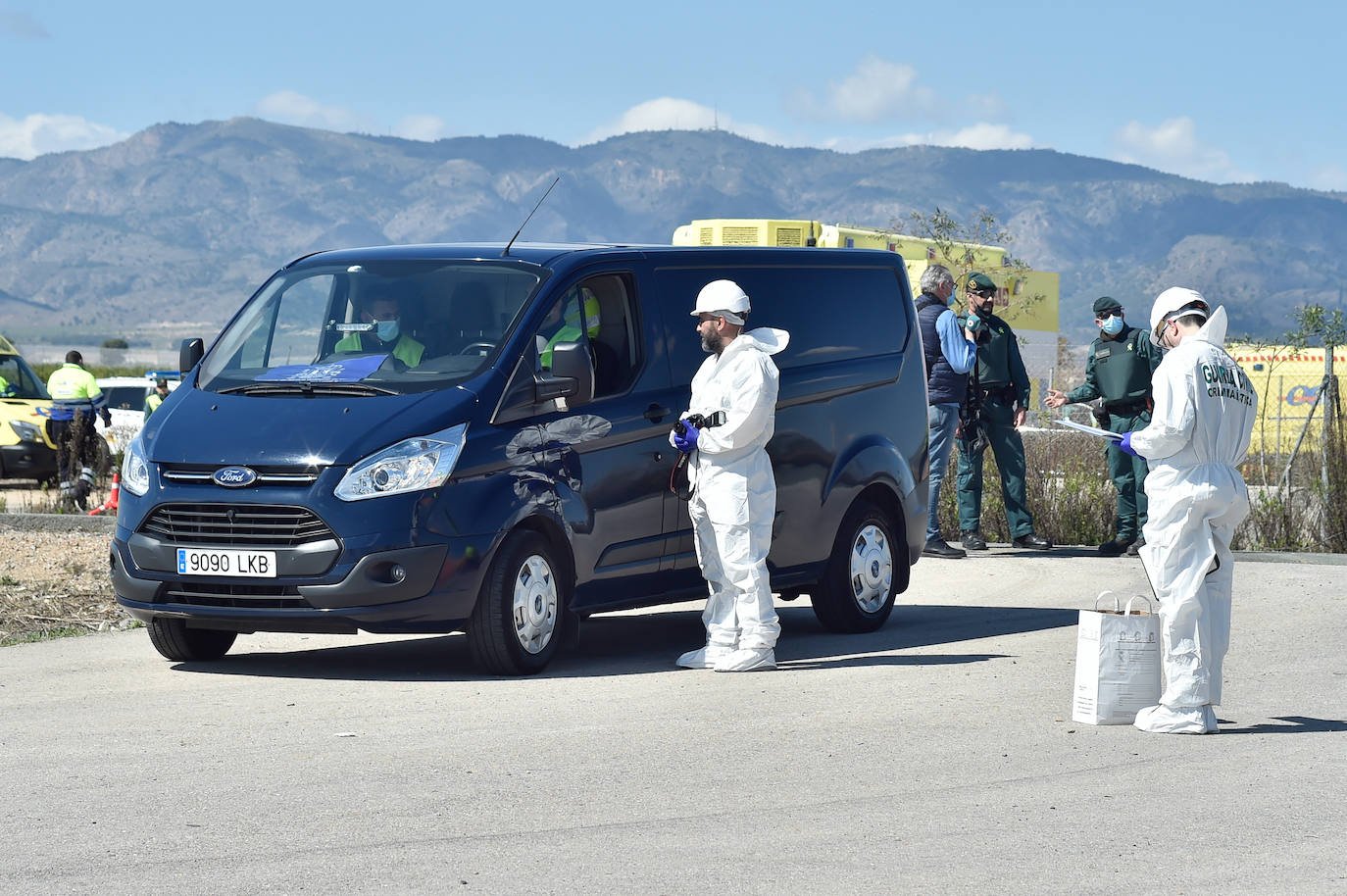 Fotos: Simulacro de accidente aéreo en Corvera para coordinar los servicios implicados en la emergencia