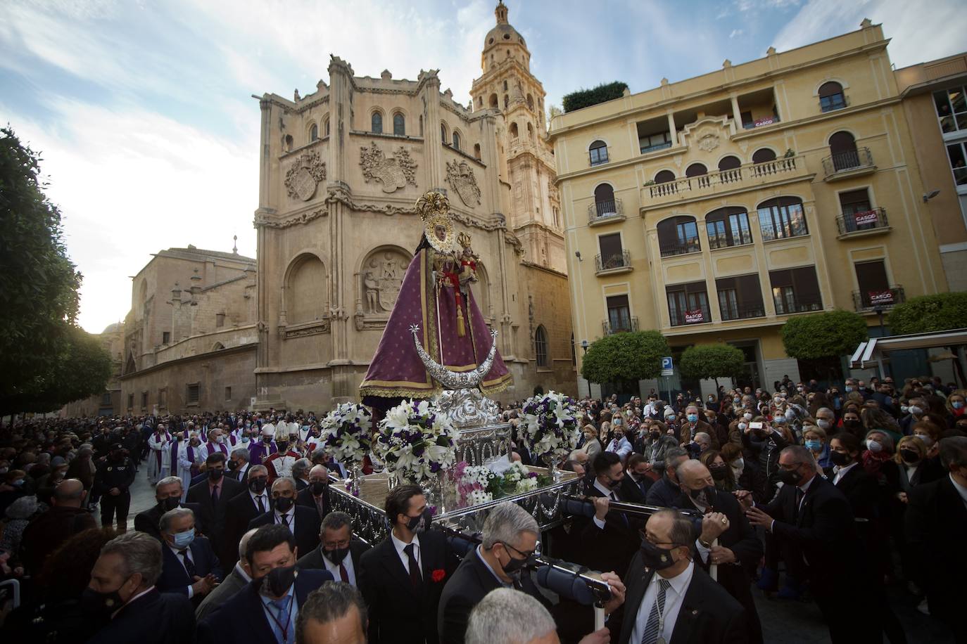 Fotos: Una procesión para la historia de Murcia el día en que la Morenica no pudo bajar del santuario