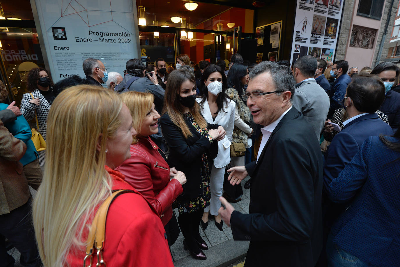 Fotos: Las imágenes del acto de Feijóo en el Teatro Circo de Murcia