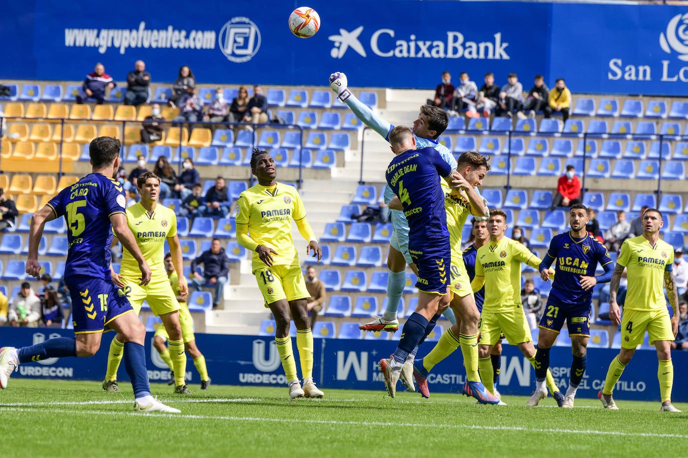 Fotos: La derrota del UCAM Murcia ante el Villarreal B, en imágenes