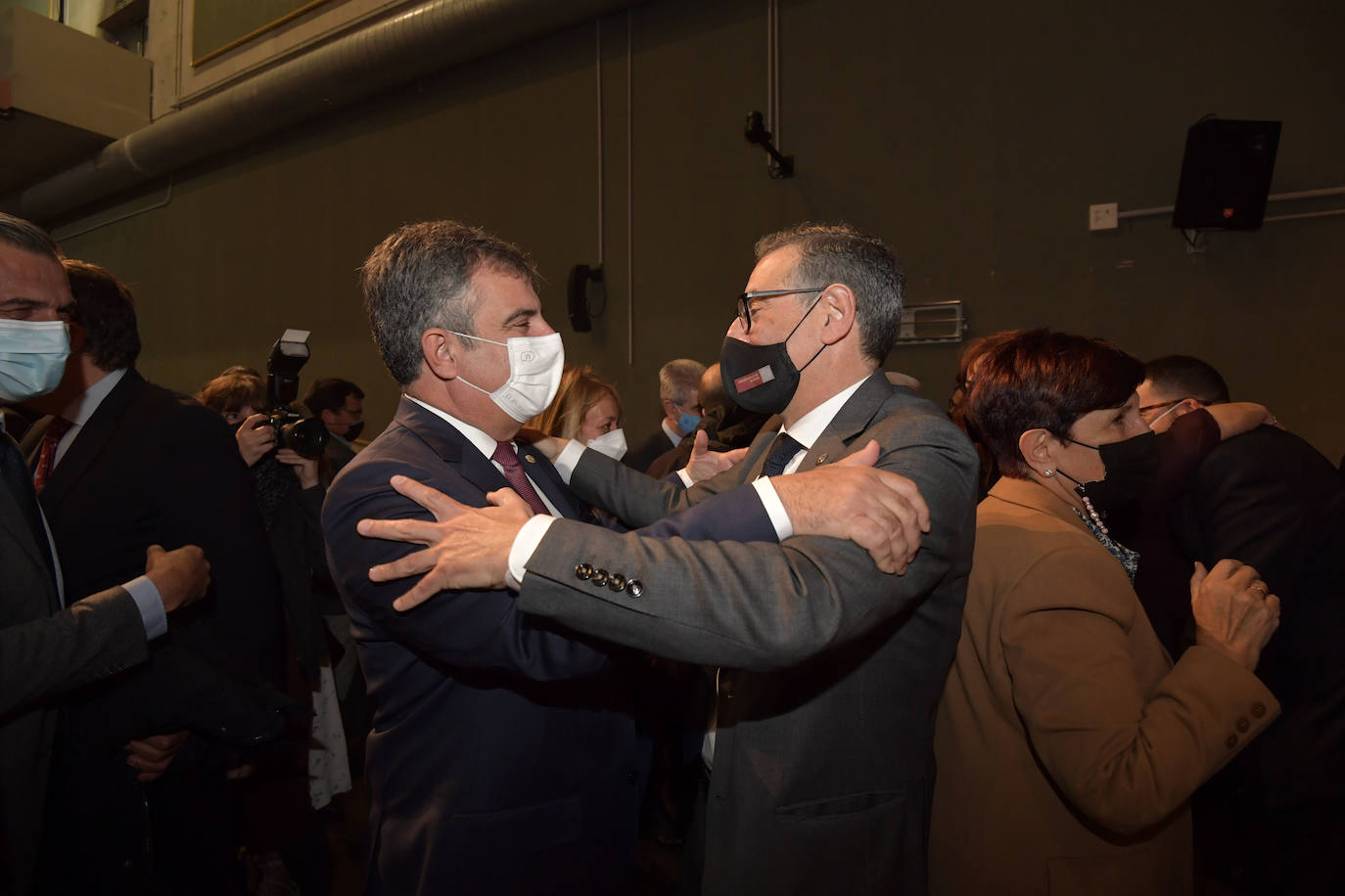 Fotos: La toma de posesión de Luján como rector de la UMU, en imágenes