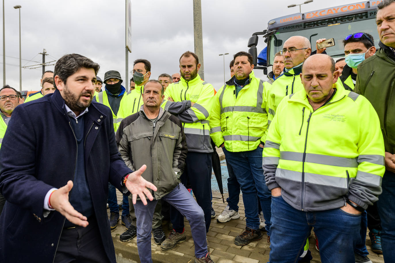 Fotos: Miras respalda a los transportistas y pide bajar el precio del combustible