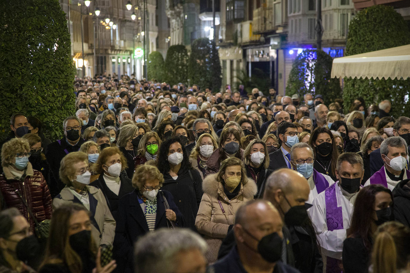 Fotos: La Cofradía Marraja celebra su vía crucis en Cartagena