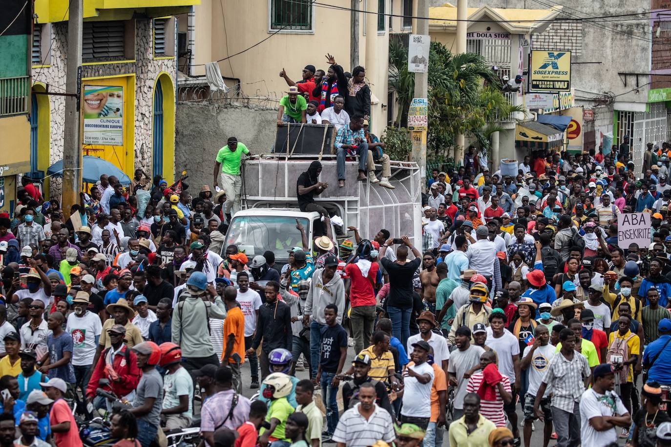 Fotos: Los haitianos están hartos