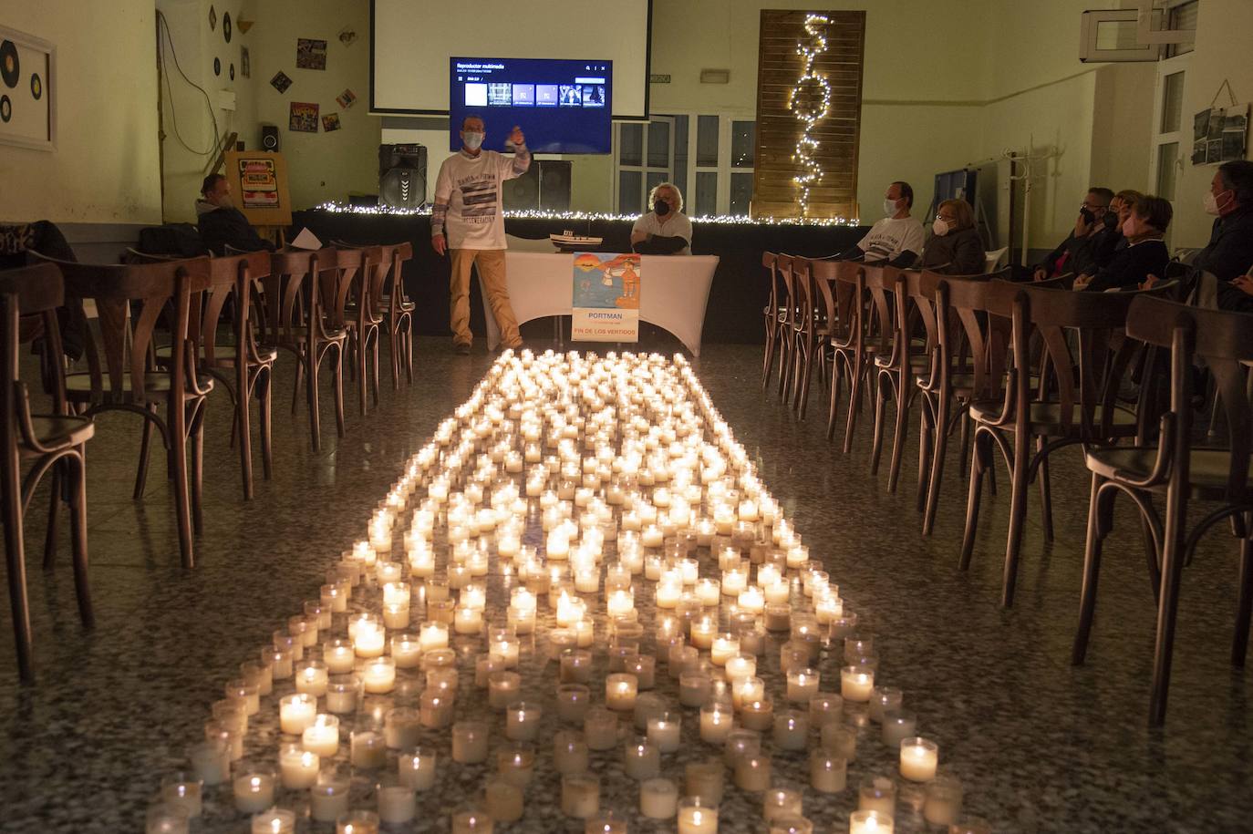 Fotos: Velas de esperanza en Portmán