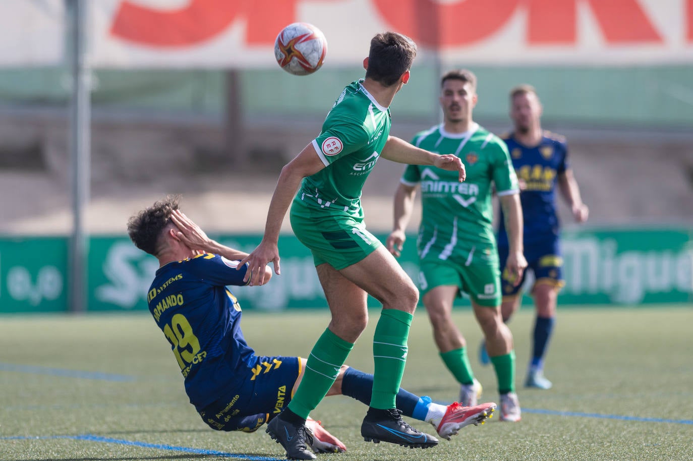 Fotos: El empate del UCAM CF contra el Cornellá, en imágenes