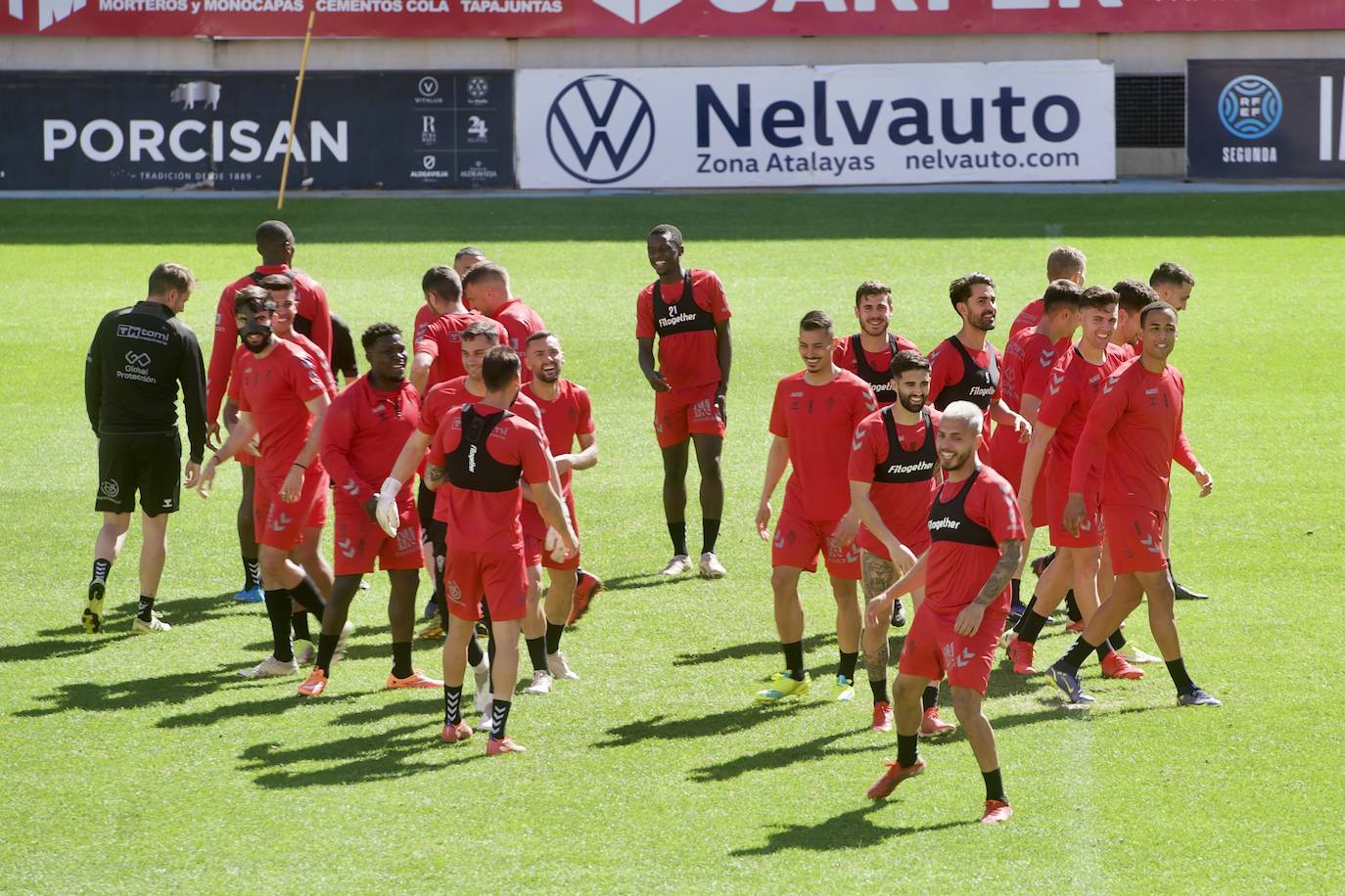 Fotos: El entrenamiento del Real Murcia antes del enfretamiento contra el Hércules, en imágenes