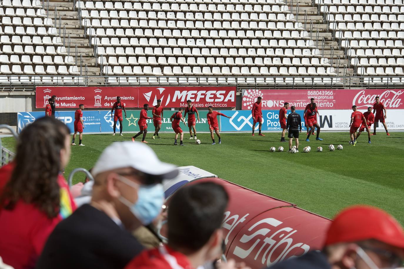 Fotos: El entrenamiento del Real Murcia antes del enfretamiento contra el Hércules, en imágenes