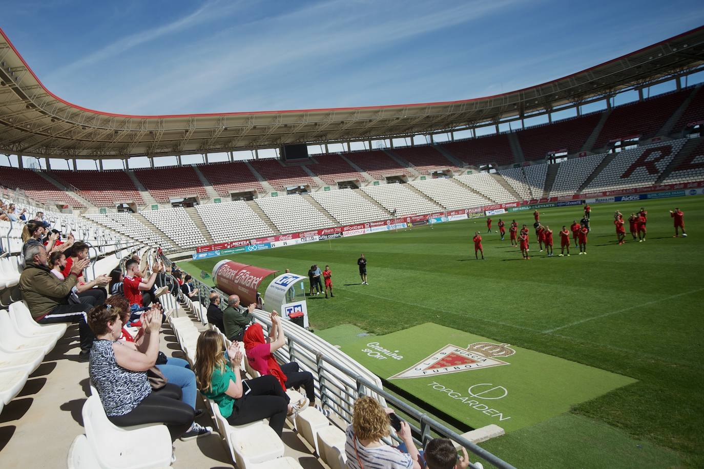 Fotos: El entrenamiento del Real Murcia antes del enfretamiento contra el Hércules, en imágenes