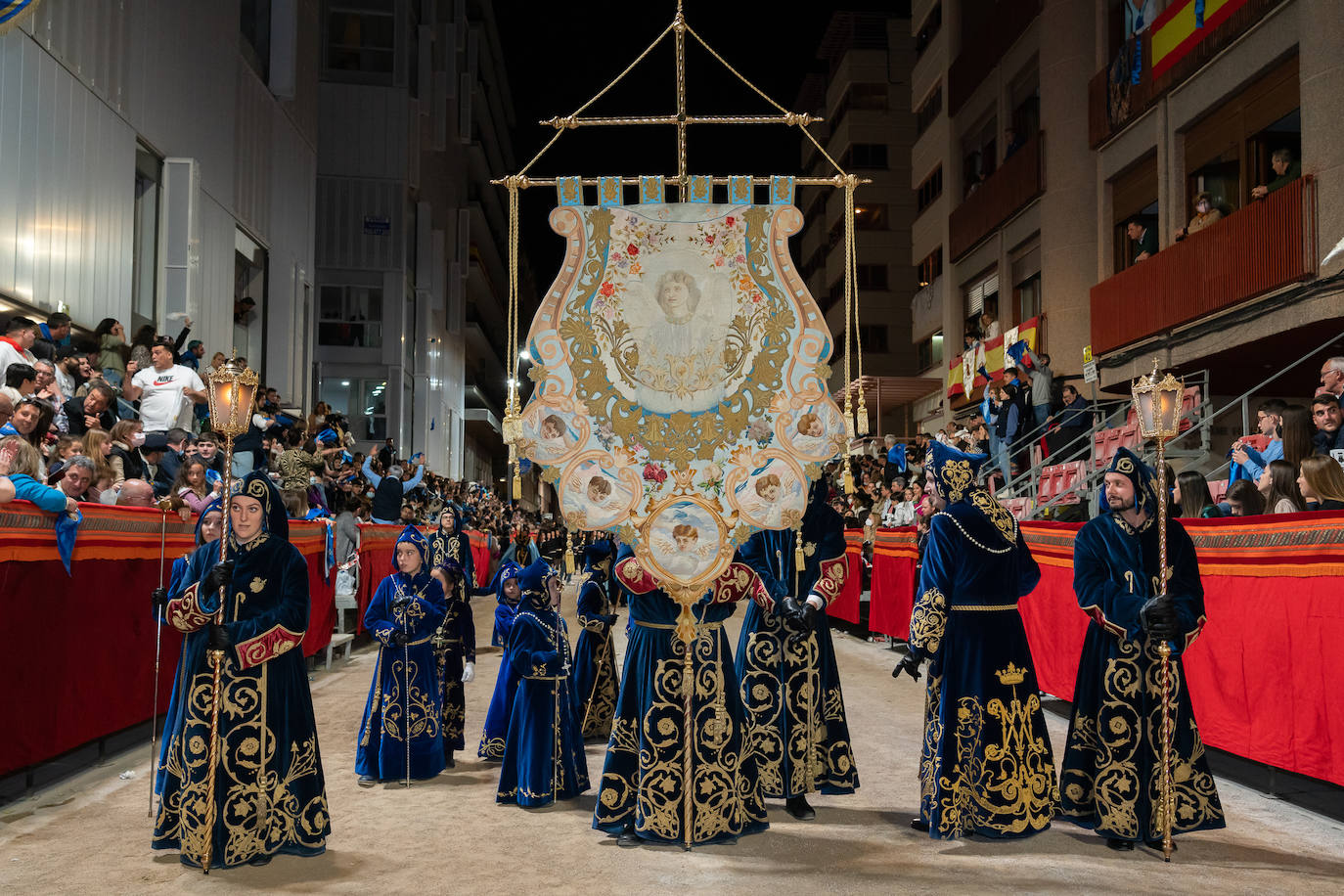 Fotos: El Paso Azul protagoniza la primera procesión en Lorca tras la pandemia