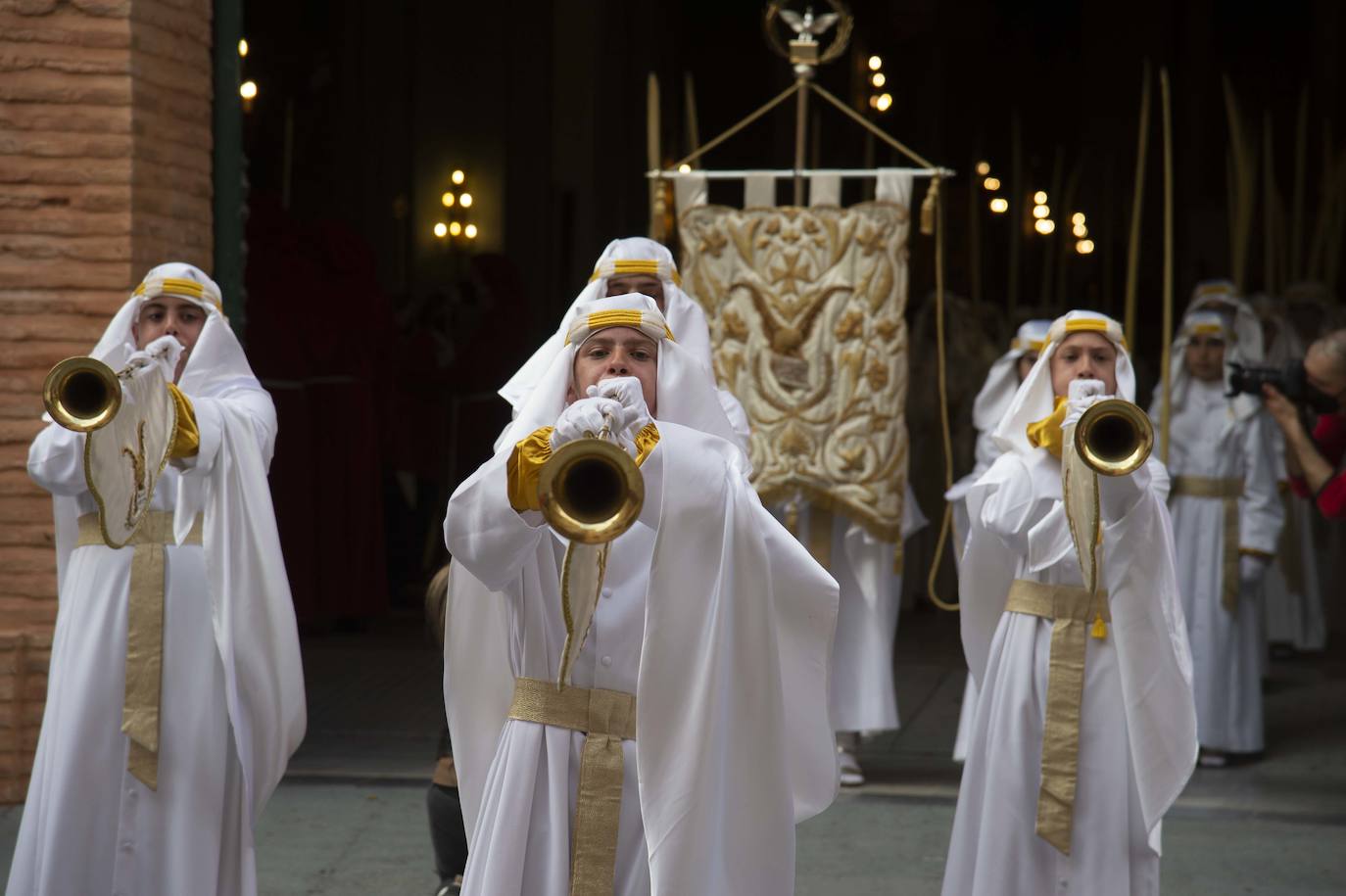 Fotos: Un mar de palmas guía a Jesús a Jerusalén