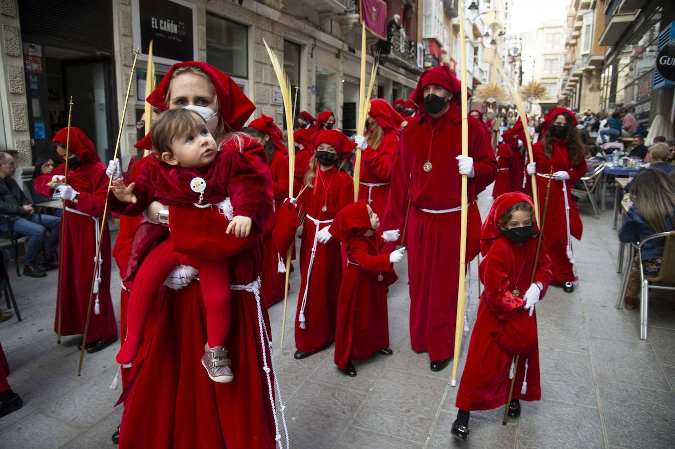 Fotos: Un mar de palmas guía a Jesús a Jerusalén