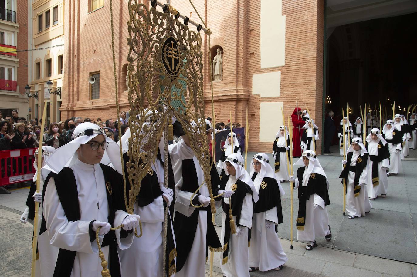Fotos: Un mar de palmas guía a Jesús a Jerusalén