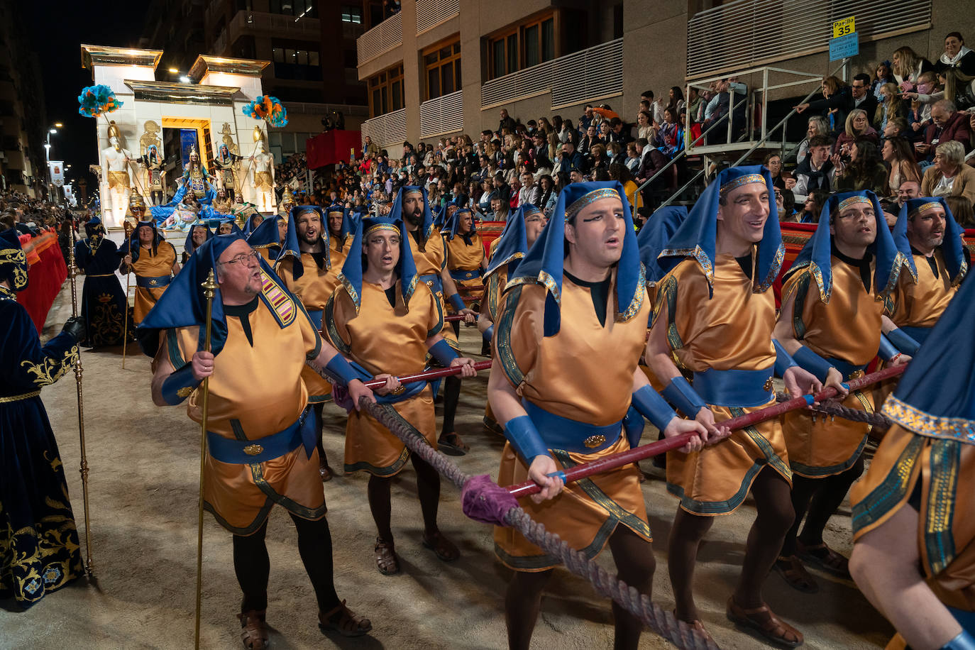 Fotos: El lujo de Egipto en la procesión azul de Domingo de Ramos