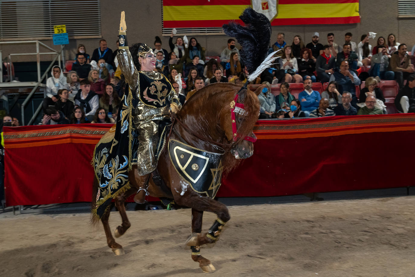 Fotos: El pueblo hebreo llena de júbilo la carrera en la noche del Domingo de Ramos en Lorca