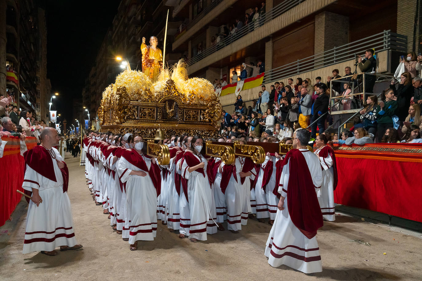 Fotos: El pueblo hebreo llena de júbilo la carrera en la noche del Domingo de Ramos en Lorca