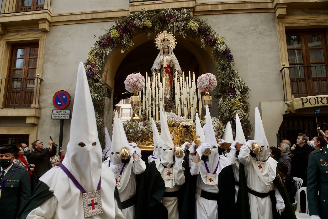 Fotos: La procesión del Rescate de Martes Santo, en imágenes