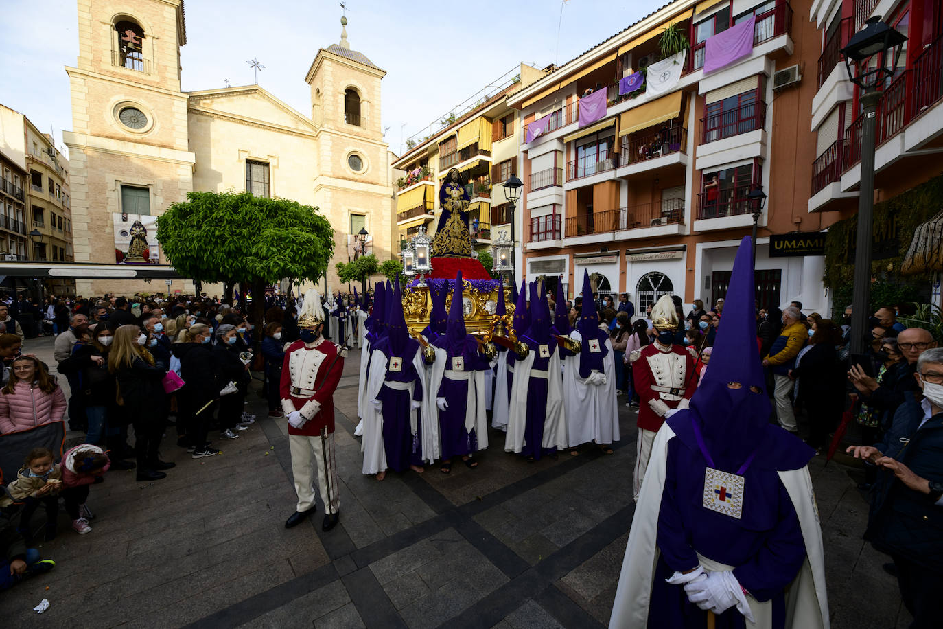 Fotos: La procesión del Rescate de Martes Santo, en imágenes