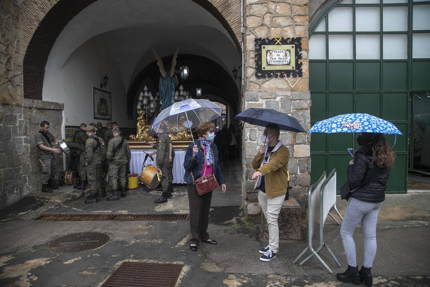 Fotos: Acto de homenaje de los sanjuanistas californios en Cartagena