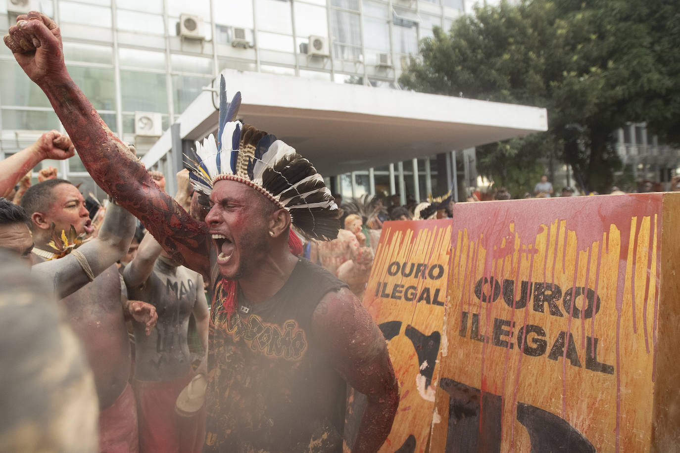 Fotos: Oro de Sangre