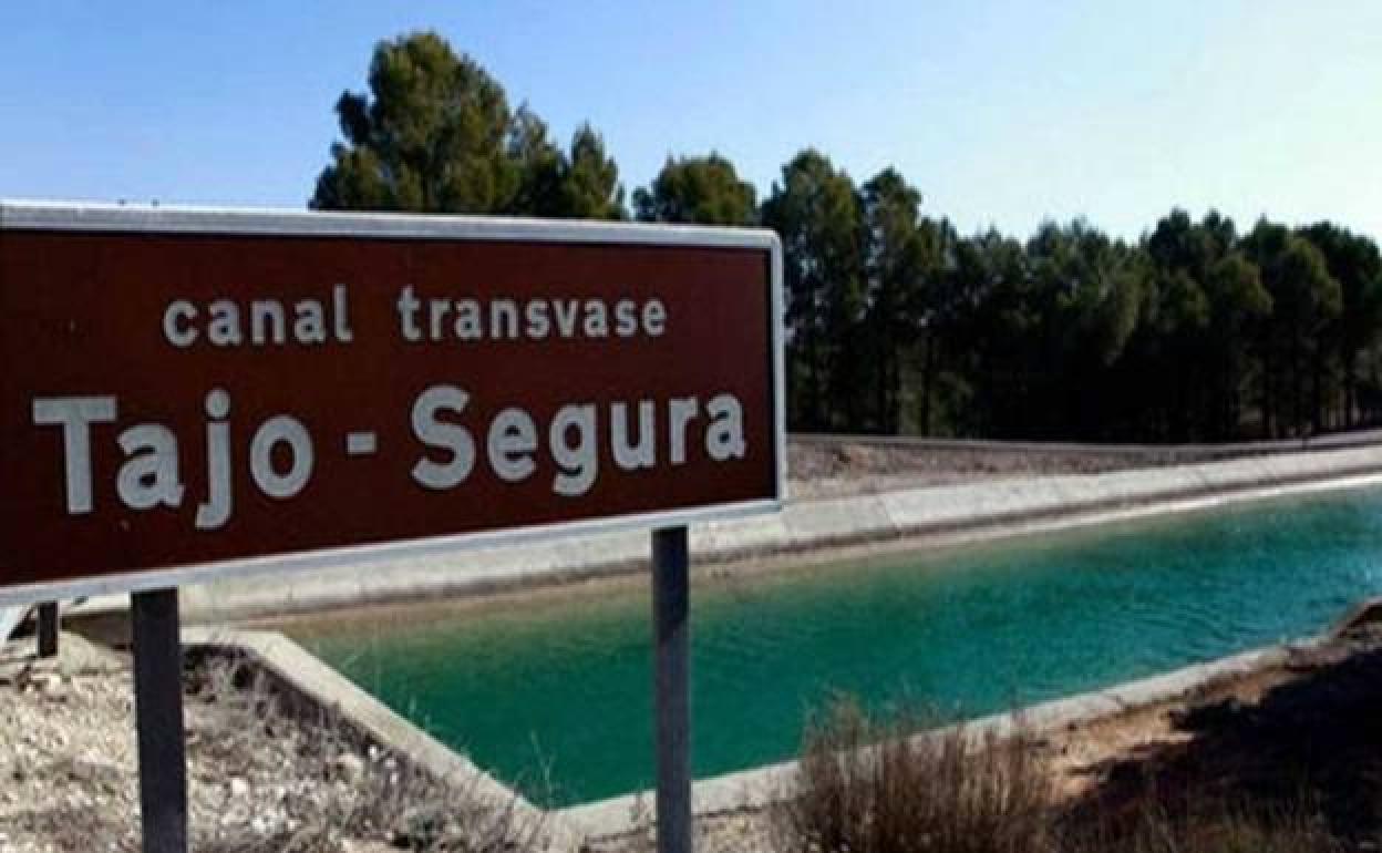 Canal del Trasvase Tajo-Segura, en una imagen de archivo. 
