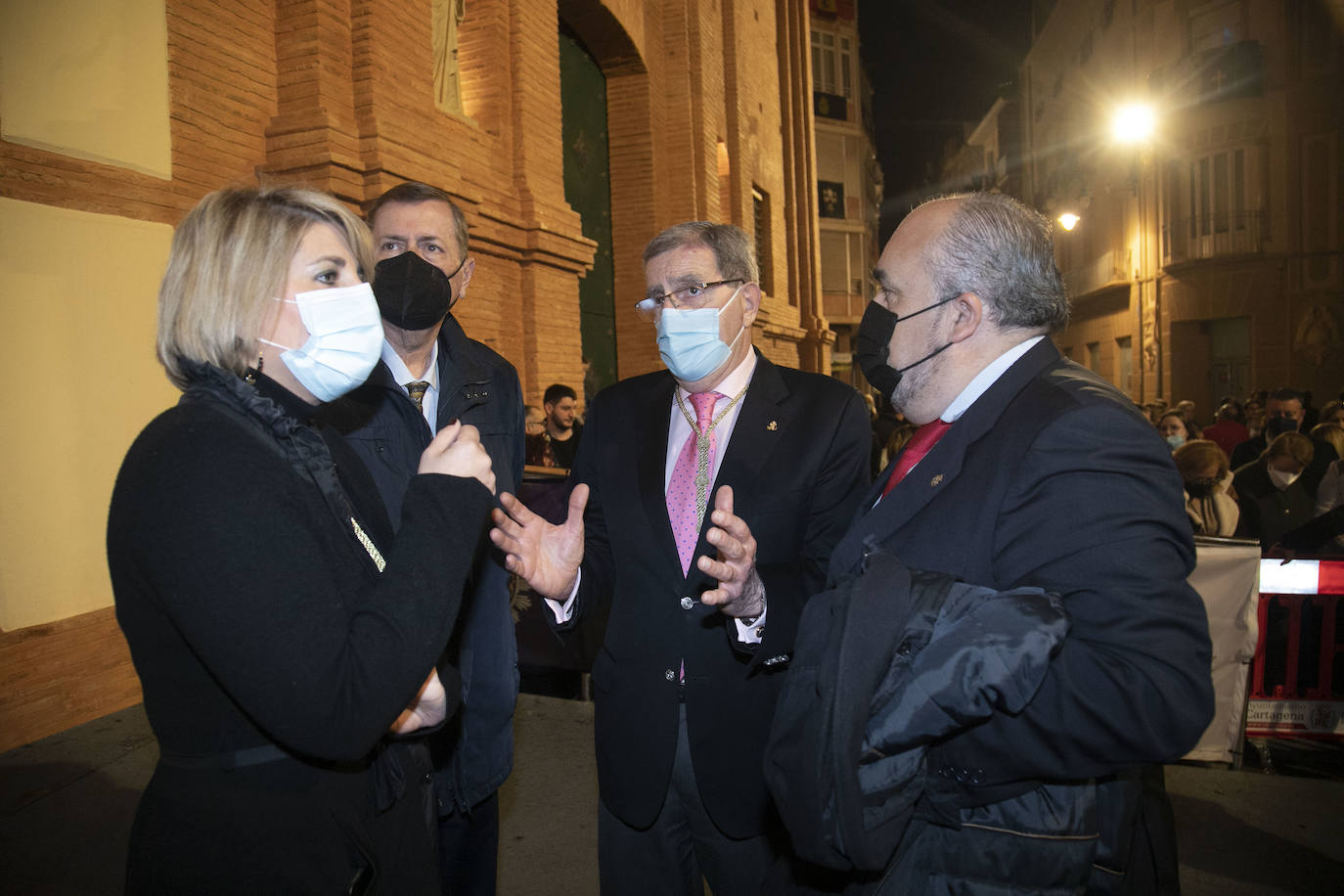 Fotos: Salve al Primer Dolor, único consuelo para los californios