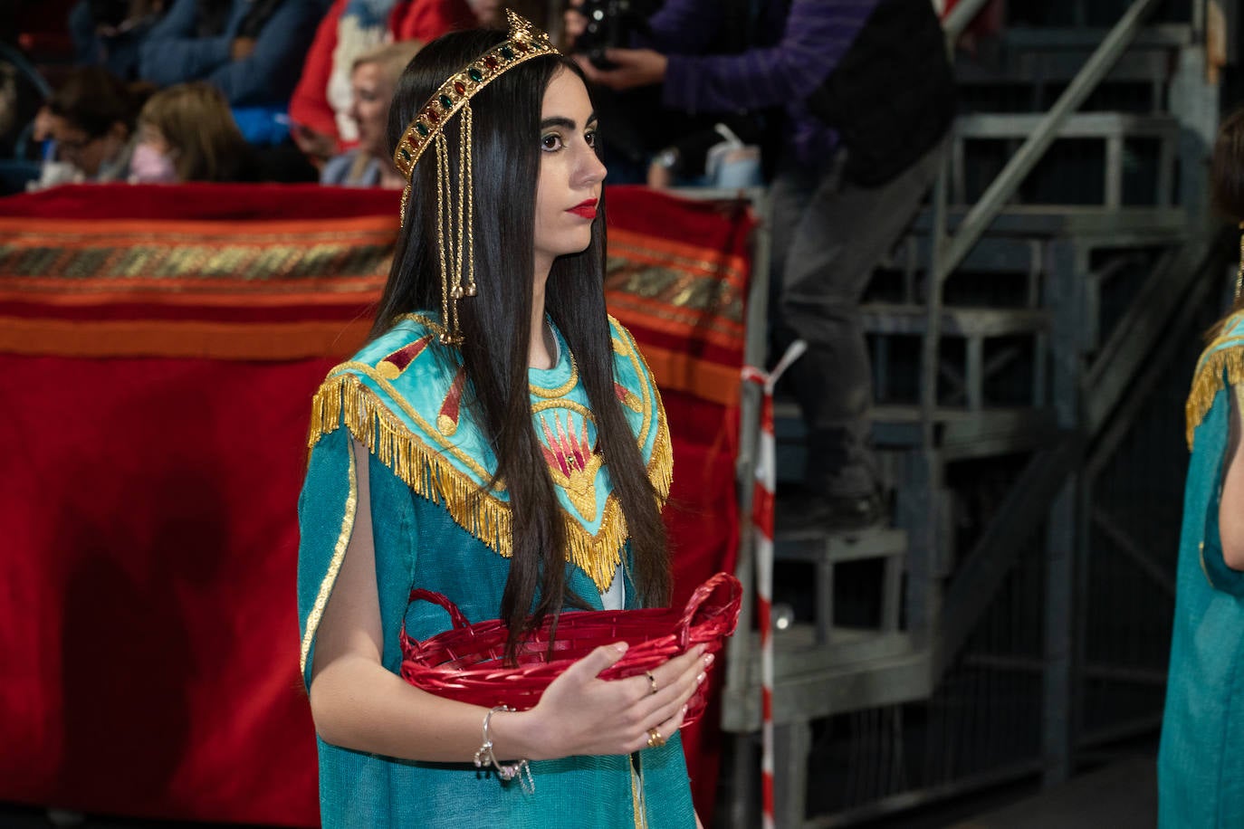 Fotos: Desfile bíblico-pasional del Viernes Santo en Lorca
