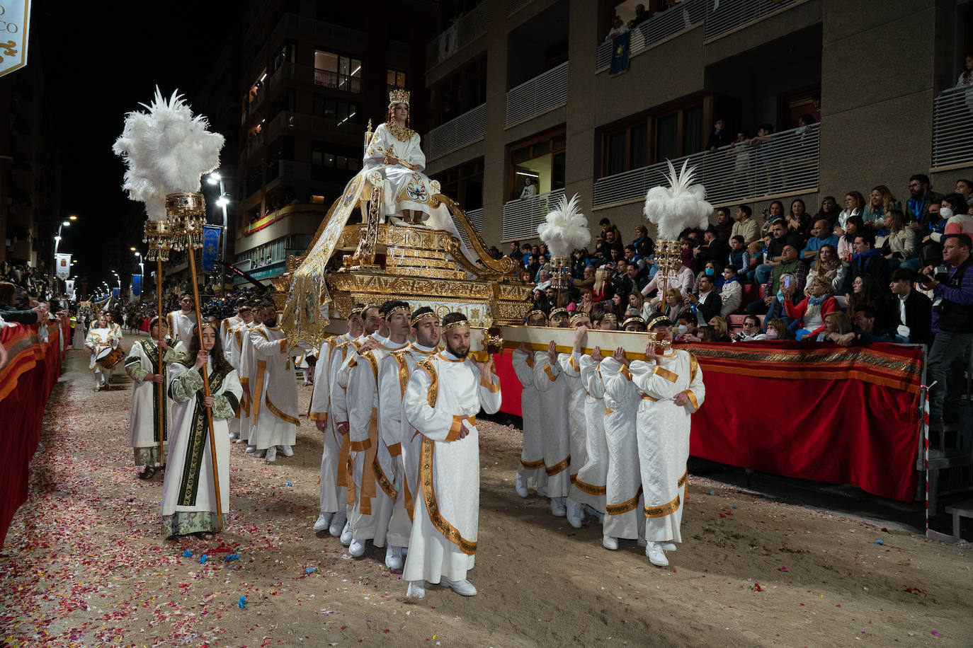 Fotos: Desfile bíblico-pasional del Viernes Santo en Lorca