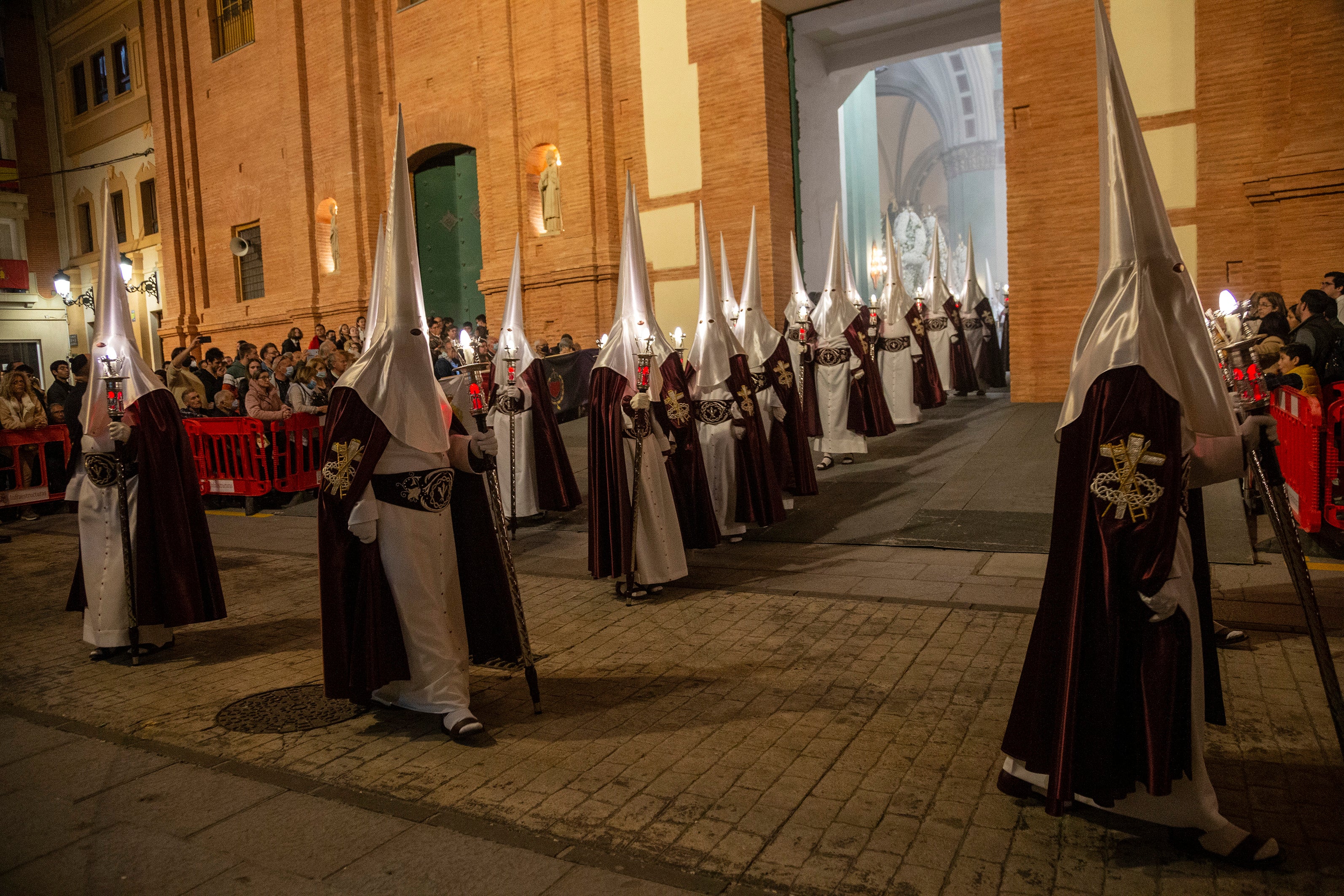 Fotos: Procesión del Santo Entierro de Cartagena en el Viernes Santo