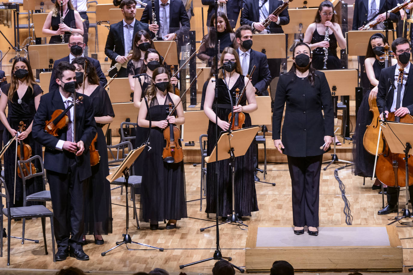 Fotos: Gran ovación a la Orquesta de Jovénes de la Región al interpretar &#039;La gran puerta de Kiev&#039;