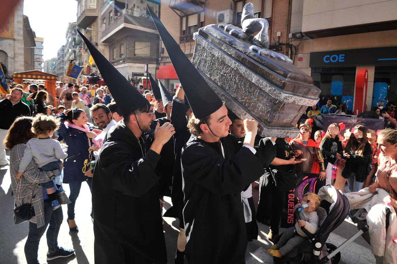 Fotos: La &#039;Sardina&#039; llega a las calles de Murcia