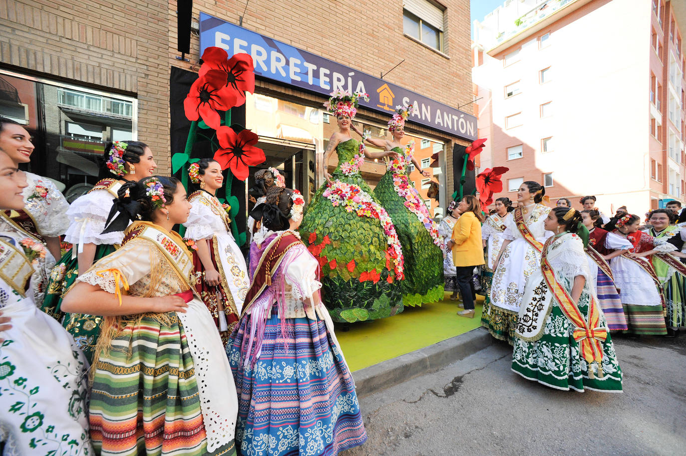 Fotos: La ferretería San Antón de Murcia celebra Fiesta de los Buñuelos