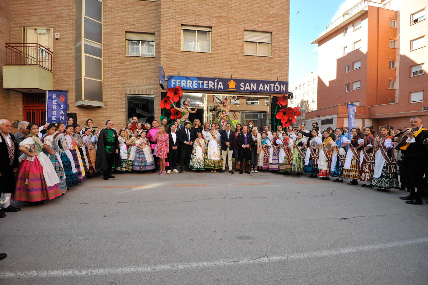 Fotos: La ferretería San Antón de Murcia celebra Fiesta de los Buñuelos