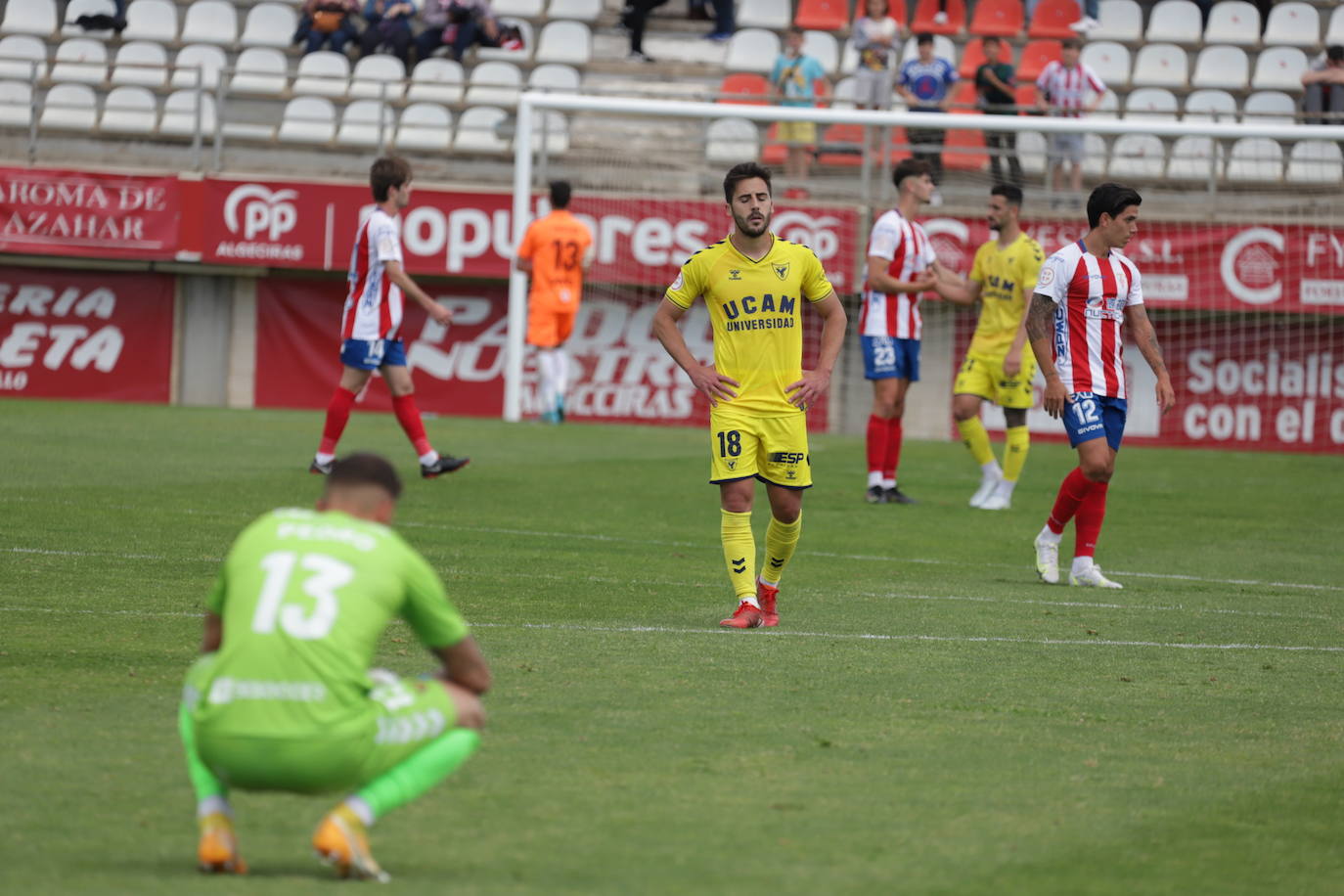 Fotos: El empate del UCAM frente al Algeciras, en imágenes