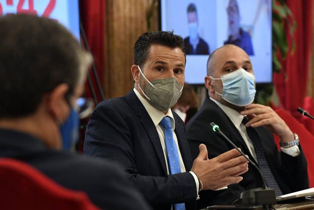 Fotos: Celebración del Pleno del Ayuntamiento de Murcia