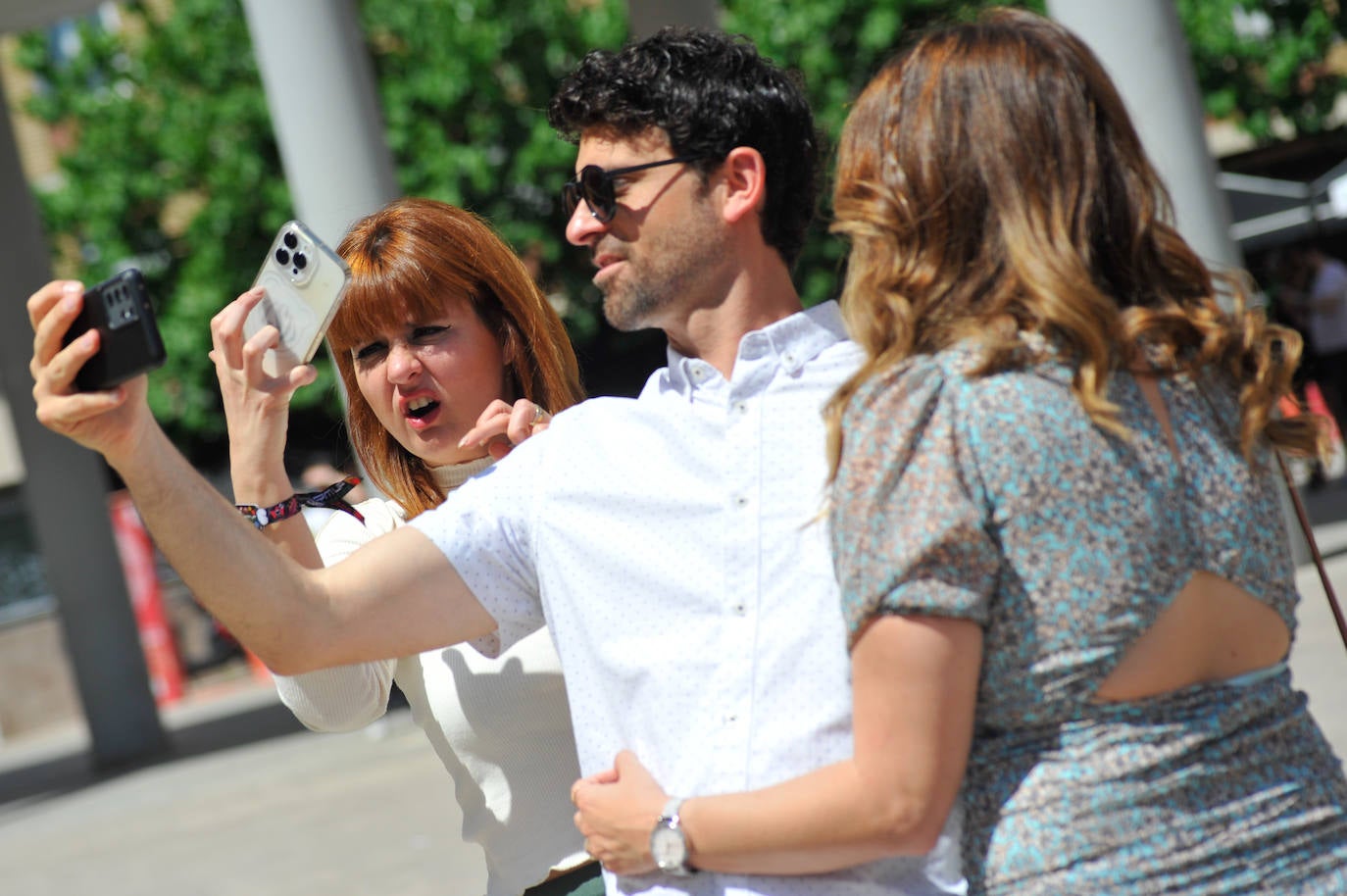 Fotos: Así fueron los bailes mañaneros del Warm Up en la plaza de la Universidad y de los Apóstoles