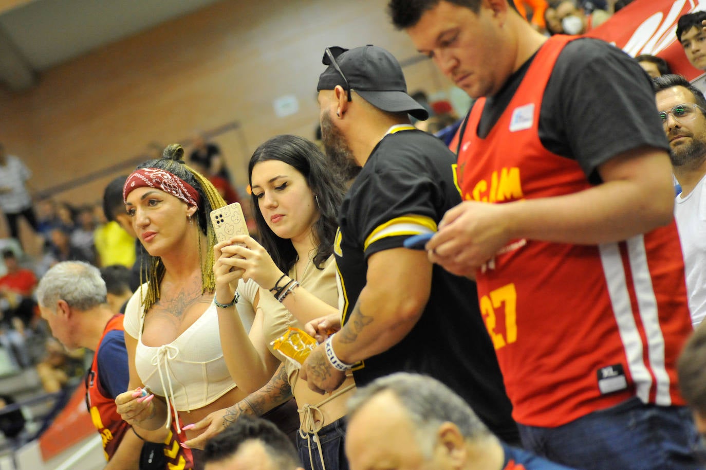 Fotos: El UCAM vuelve a los puestos de &#039;playoff&#039;