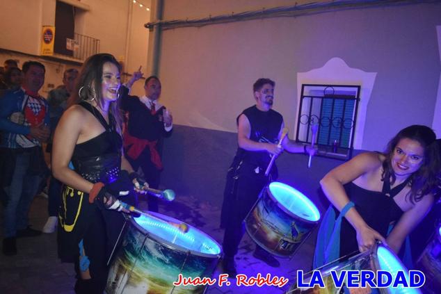 La peña «Los Mataos» logró por tercera vez alzarse con el primer premio del Concurso de la Noche de las Migas en la categoría de peñas; entre los grupos de vecinos del Hoyo, el primer puesto fue la peña «La Cruz». 