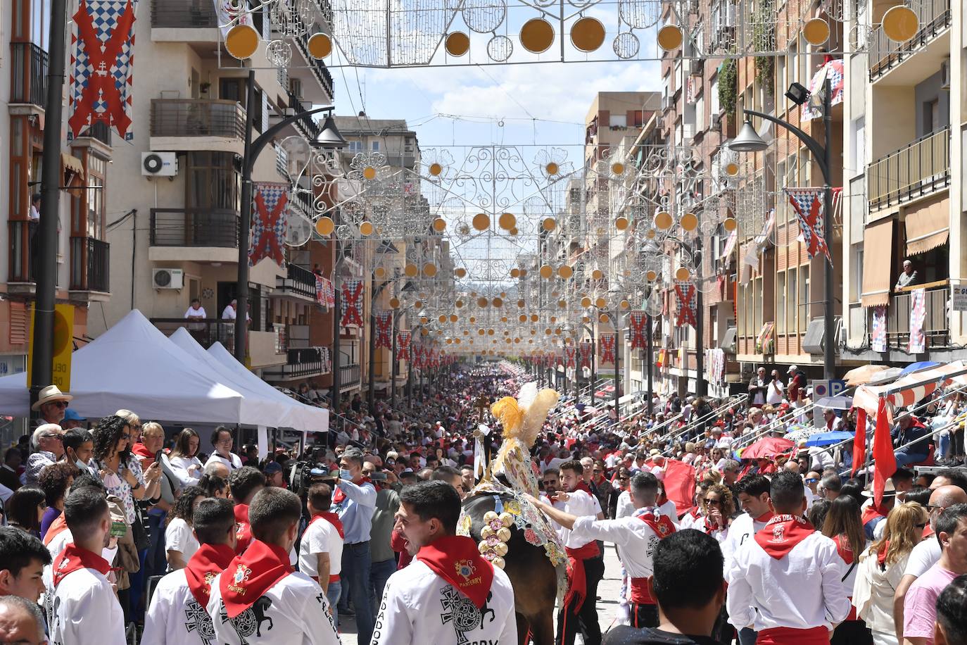 Fotos: Caravaca de la Cruz vuelve a vibrar con los Caballos del Vino