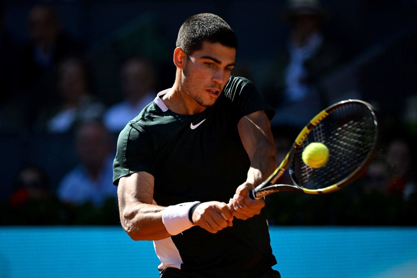 Fotos: La victoria de Carlos Alcaraz ante Novak Djokovic en el Masters de Madrid, en imágenes