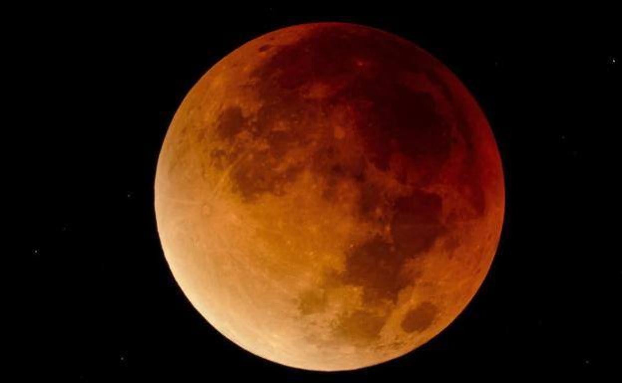 Eclipse total de Luna, en una fotografía de archivo. 